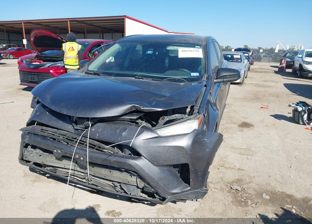 2017 TOYOTA RAV4 LE VIN: 2T3ZFREV3HW404562
