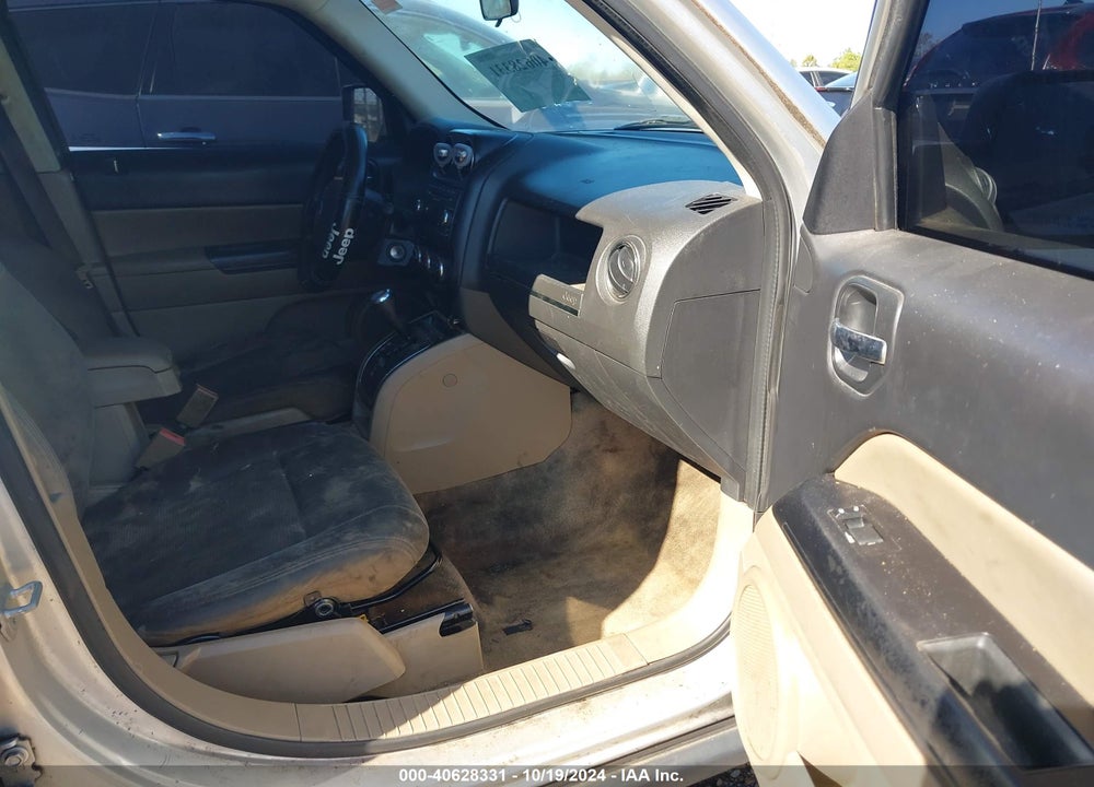 2014 JEEP PATRIOT SPORT VIN: 1C4NJPBA3ED506178