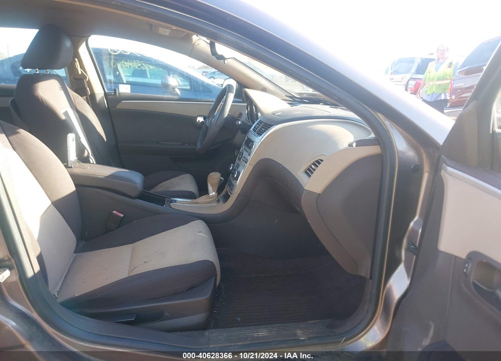 2011 CHEVROLET MALIBU VIN: 1G1ZB5E10BF343948