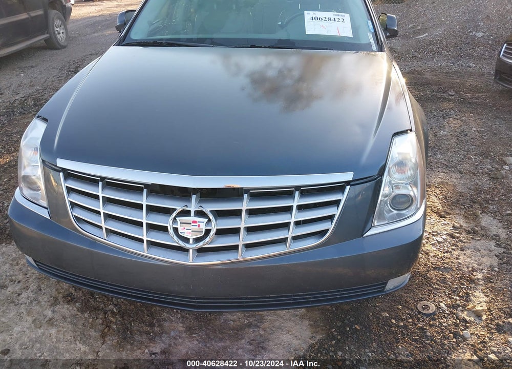 2011 CADILLAC DTS STANDARD VIN: 1G6KA5E64BU126120
