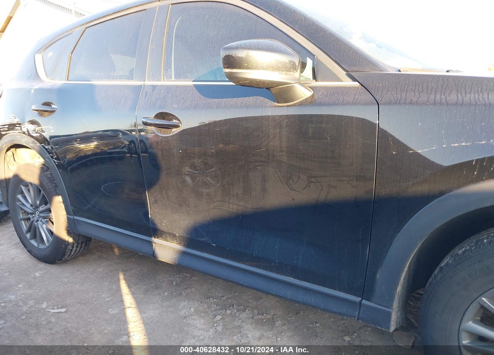 2018 MAZDA CX-5 SPORT VIN: JM3KFBBM0J0431823