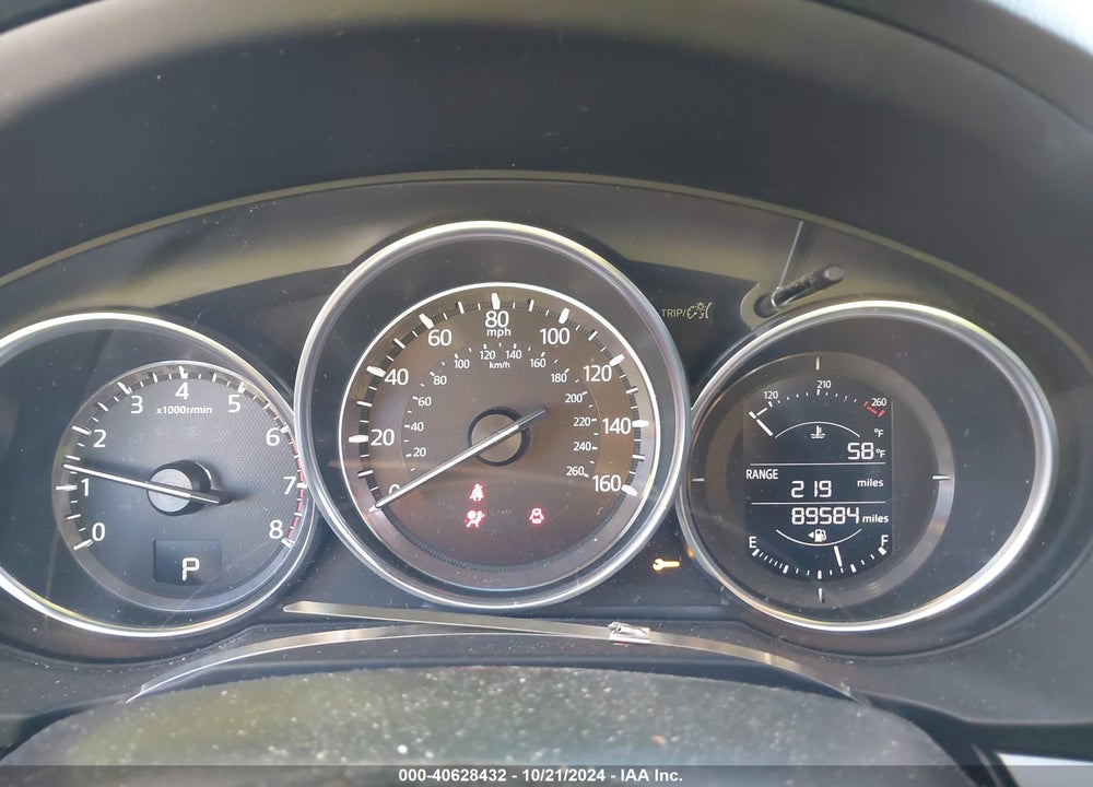 2018 MAZDA CX-5 SPORT VIN: JM3KFBBM0J0431823