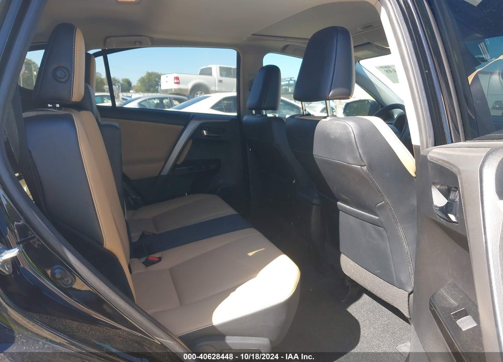 2017 TOYOTA RAV4 LIMITED/PLATINUM VIN: 2T3YFREV3HW373597
