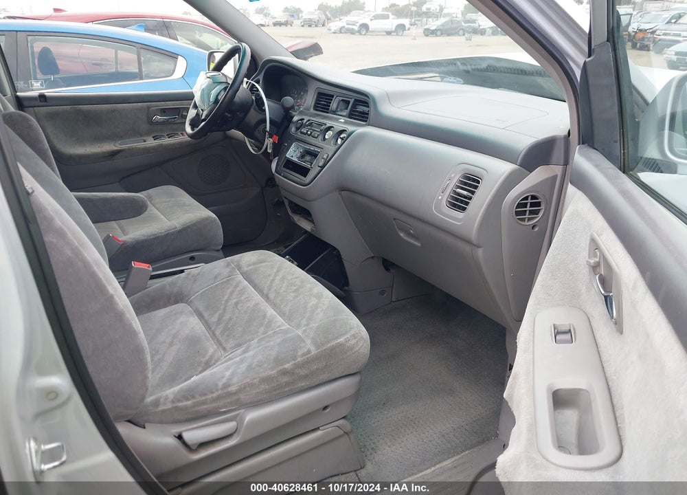 2002 HONDA ODYSSEY EX VIN: 2HKRL18682H509580