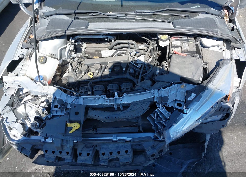 2018 FORD FOCUS SE VIN: 1FADP3K23JL273369