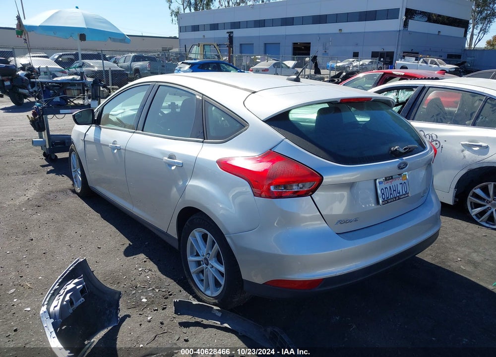 2018 FORD FOCUS SE VIN: 1FADP3K23JL273369