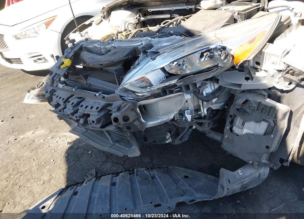 2018 FORD FOCUS SE VIN: 1FADP3K23JL273369