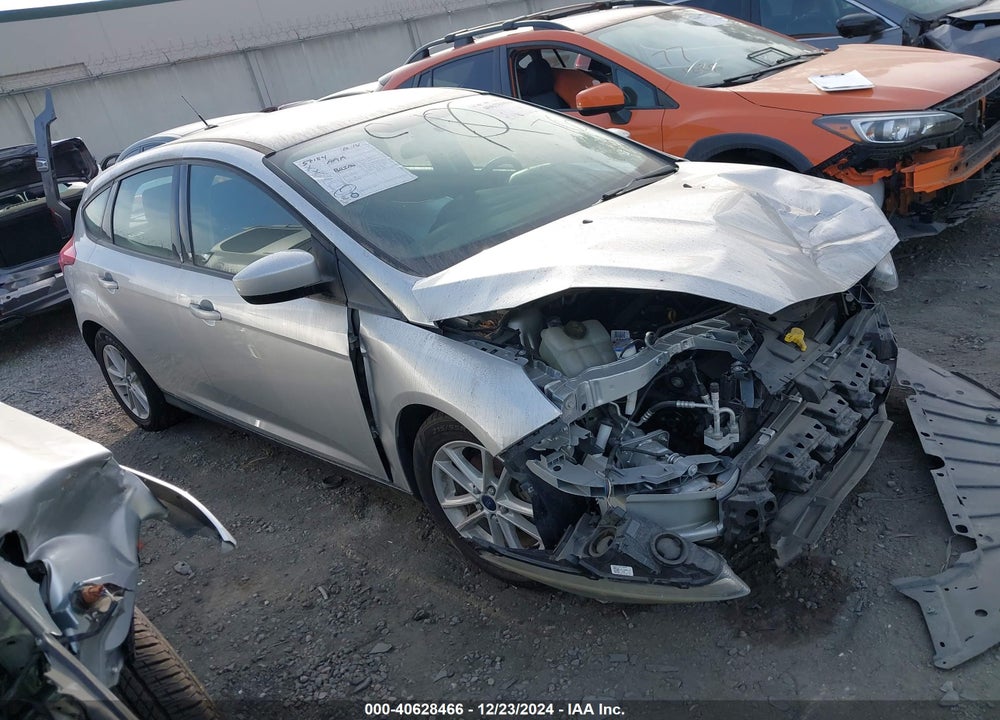 2018 FORD FOCUS SE VIN: 1FADP3K23JL273369