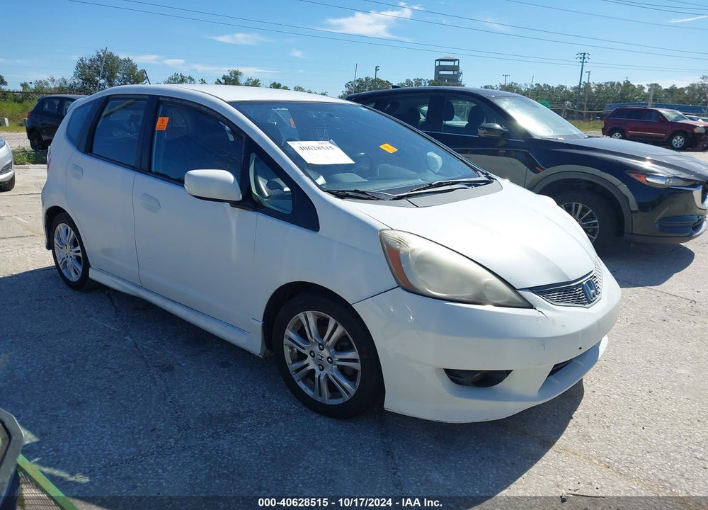 2010 HONDA FIT SPORT VIN: JHMGE8H43AC022420