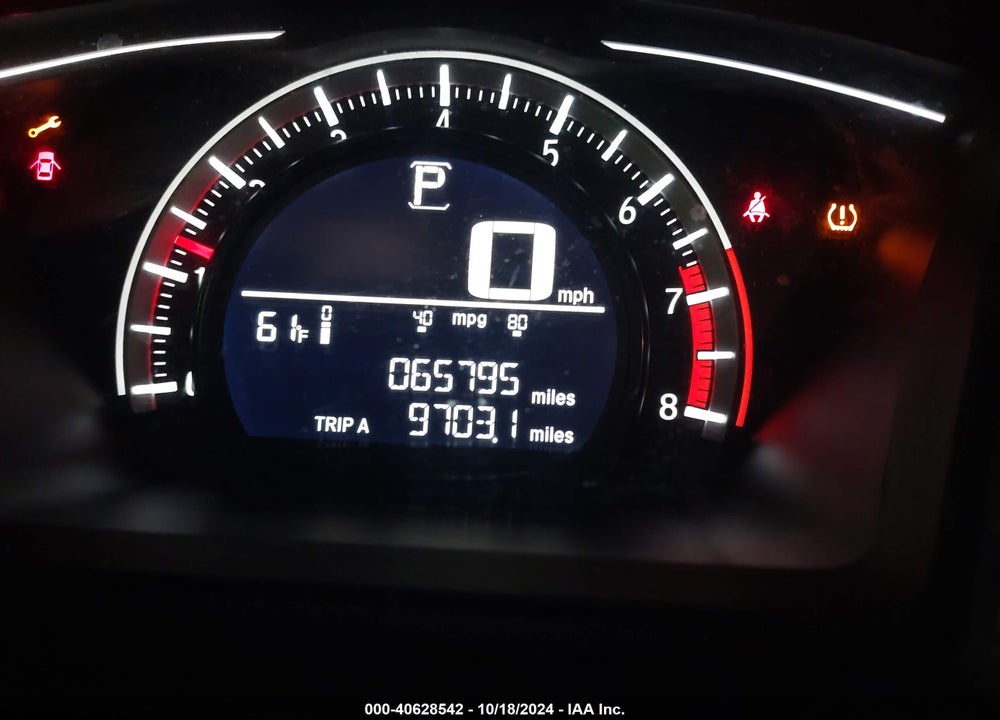 2018 HONDA CIVIC LX VIN: 2HGFC2F54JH581582