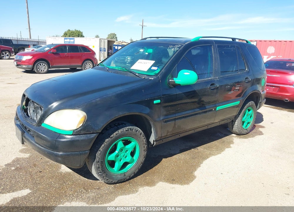 1999 MERCEDES-BENZ ML 320 VIN: 4JGAB54E3XA091881