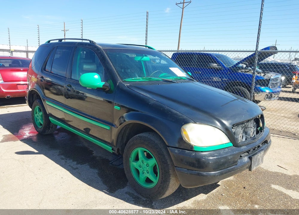 1999 MERCEDES-BENZ ML 320 VIN: 4JGAB54E3XA091881