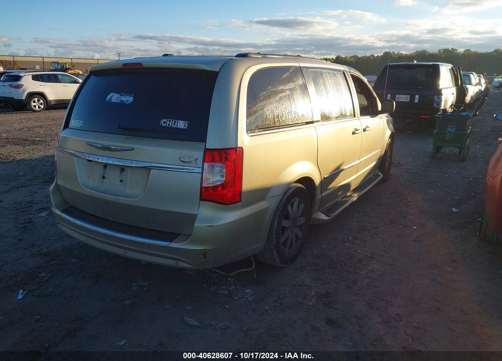 2011 CHRYSLER TOWN & COUNTRY TOURING-L VIN: 2A4RR8DG1BR758354