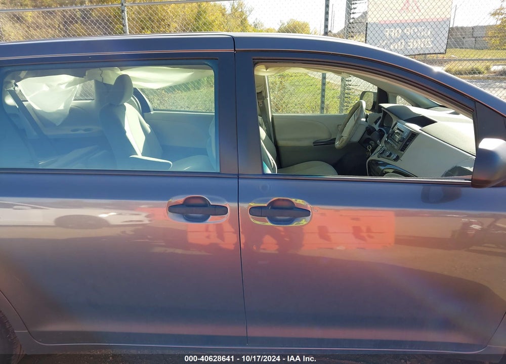 2013 TOYOTA SIENNA L V6 7 PASSENGER VIN: 5TDZK3DC7DS373157