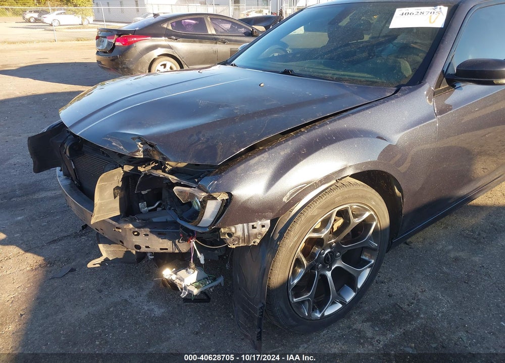 2018 CHRYSLER 300 300S VIN: 2C3CCABG5JH152765