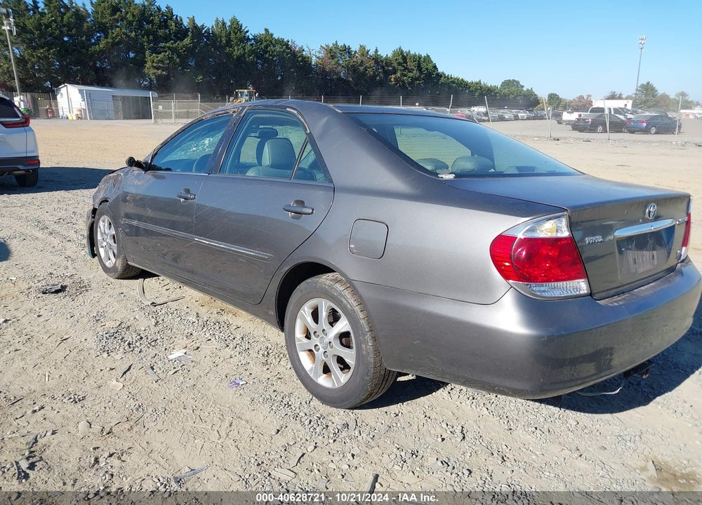 2005 TOYOTA CAMRY XLE V6 VIN: 4T1BF30K75U616445