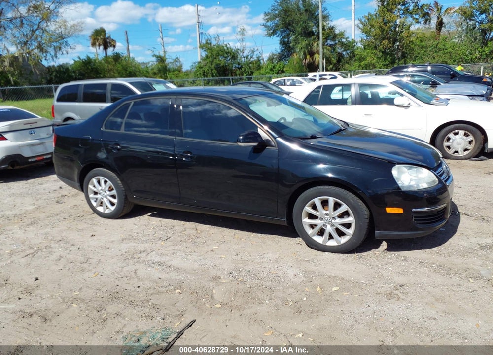 2010 VOLKSWAGEN JETTA LIMITED EDITION VIN: 3VWRX7AJ4AM135349