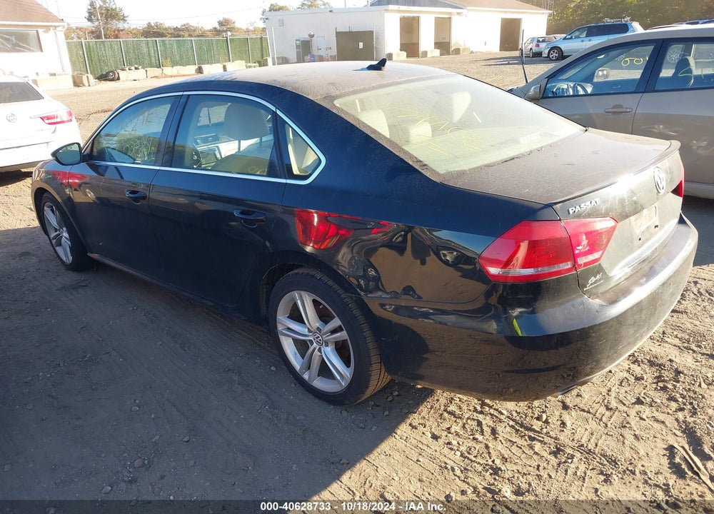 2012 VOLKSWAGEN PASSAT 3.6L V6 SE VIN: 1VWBM7A36CC068785