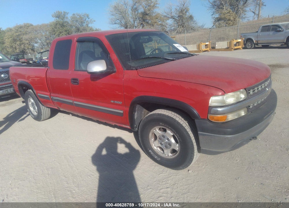 1999 CHEVROLET SILVERADO 1500 LS VIN: 2GCEK19T7X1262941