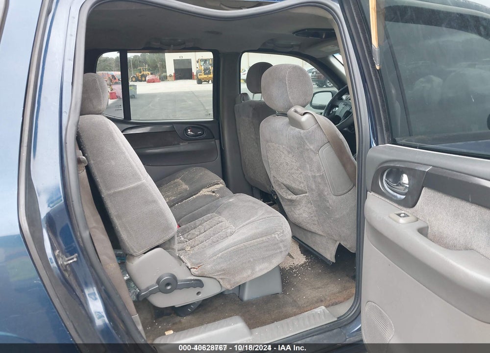 2003 GMC ENVOY XL SLE VIN: 1GKES16S336186329