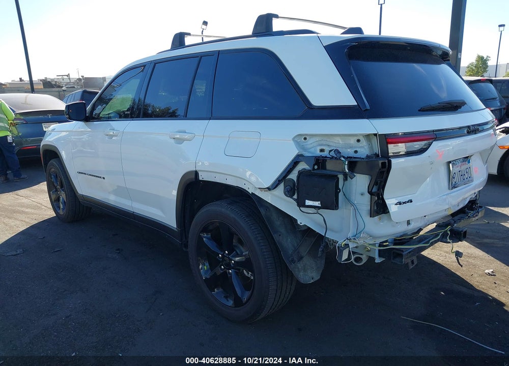 2023 JEEP GRAND CHEROKEE ALTITUDE 4X4 VIN: 1C4RJHAG9P8900700