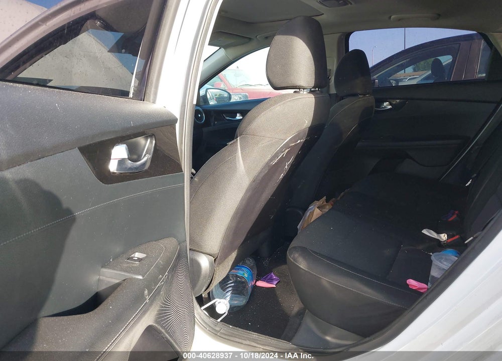 2019 KIA FORTE S VIN: 3KPF34AD1KE066738