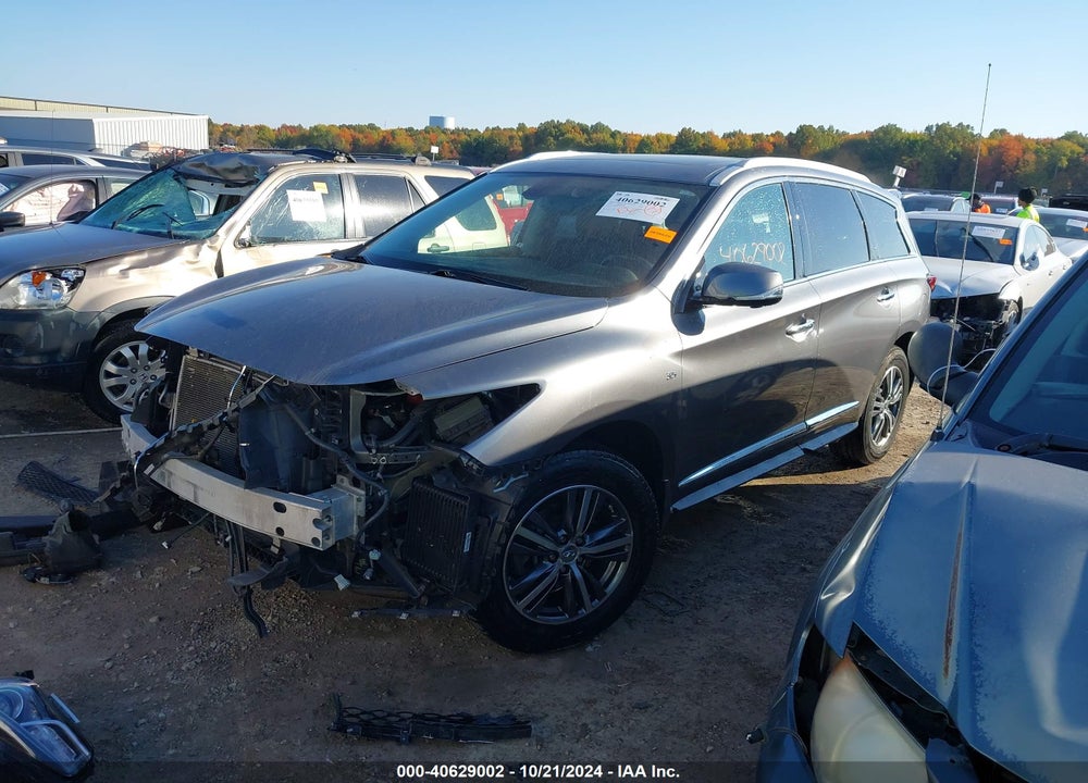 2018 INFINITI QX60 VIN: 5N1DL0MMXJC531045