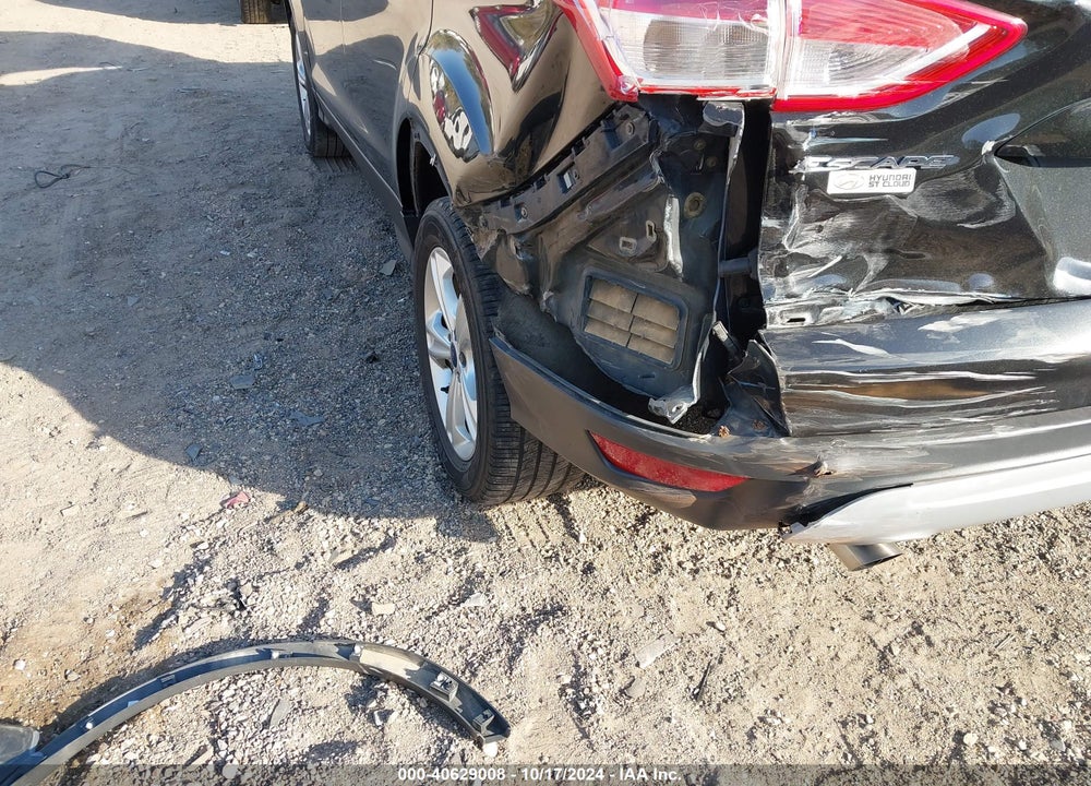 2015 FORD ESCAPE SE VIN: 1FMCU0GX1FUA77932