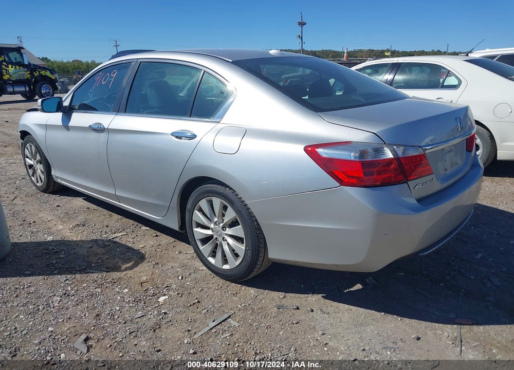 2015 HONDA ACCORD EX-L VIN: 1HGCR2F83FA005614