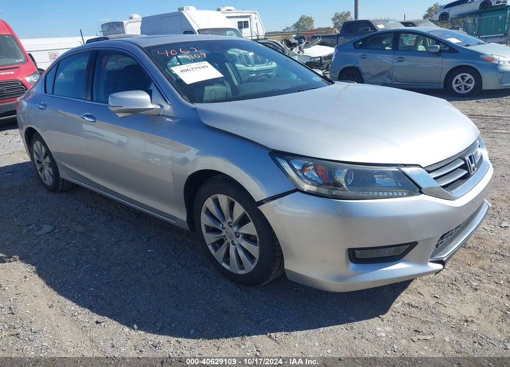 2015 HONDA ACCORD EX-L VIN: 1HGCR2F83FA005614