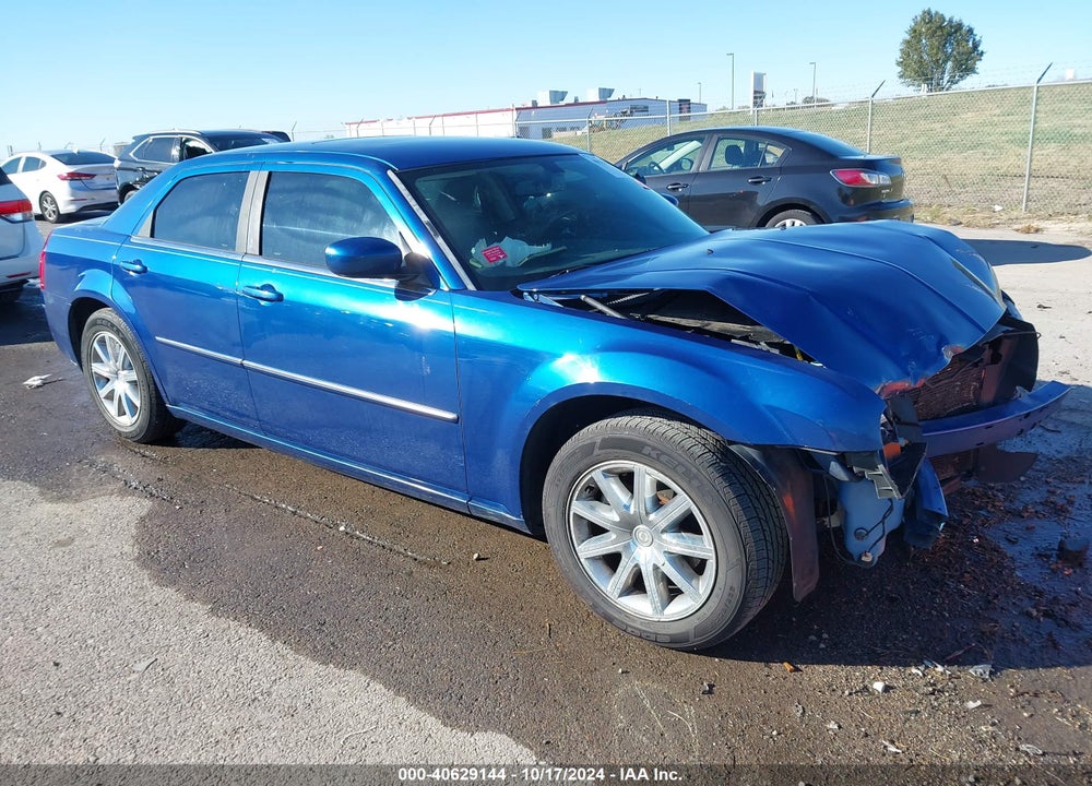 2009 CHRYSLER 300 TOURING VIN: 2C3LA53V09H577526