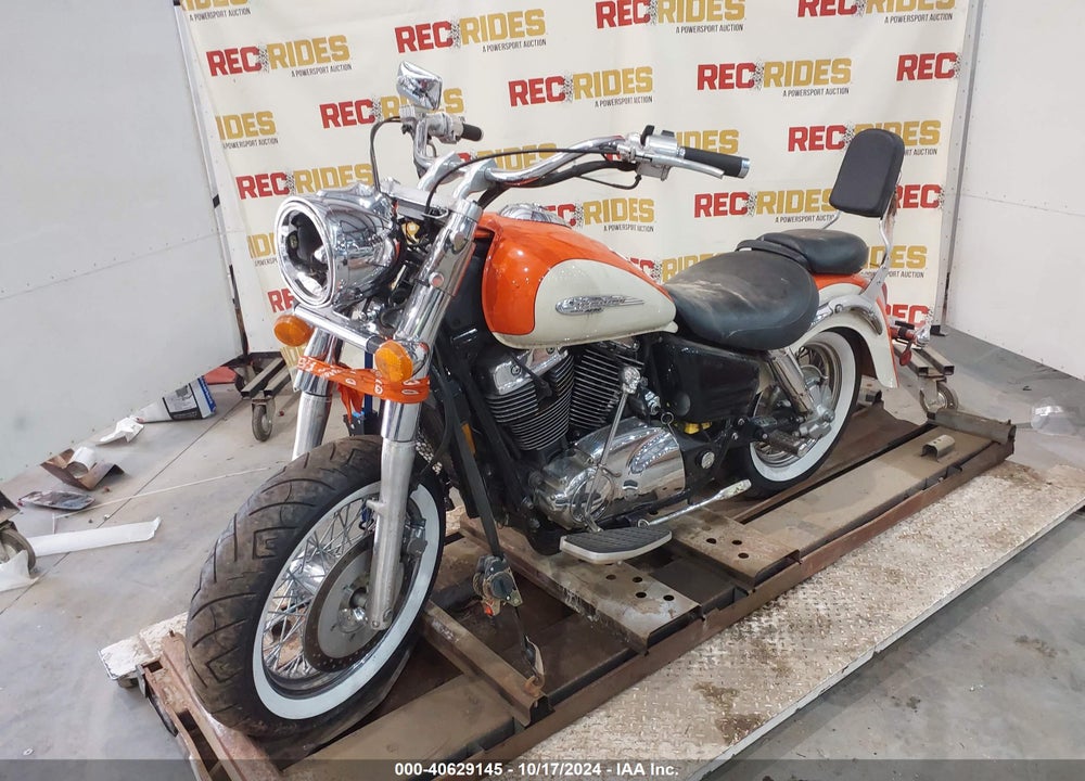 1999 HONDA VT1100 C3 VIN: 1HFSC3904XA102108
