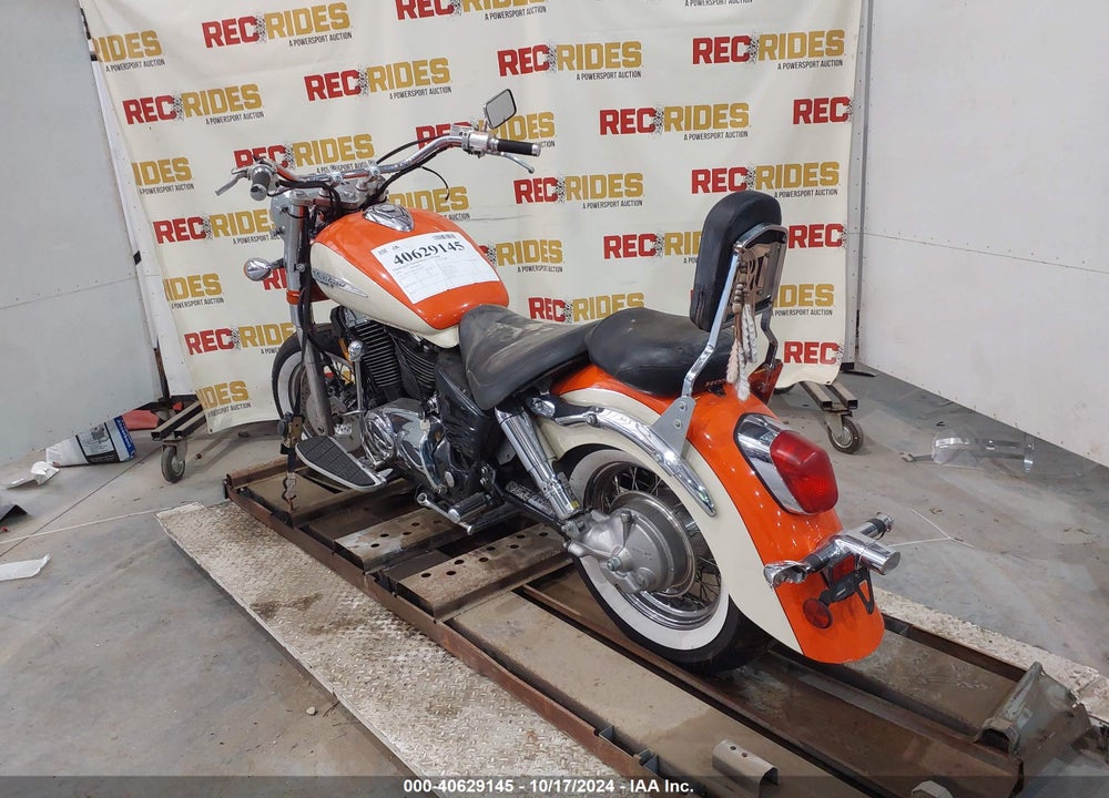 1999 HONDA VT1100 C3 VIN: 1HFSC3904XA102108