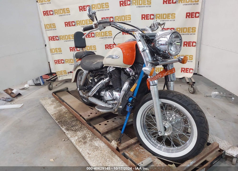 1999 HONDA VT1100 C3 VIN: 1HFSC3904XA102108
