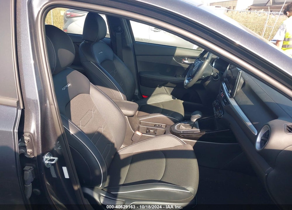 2023 KIA FORTE GT LINE VIN: 3KPF54AD9PE598322