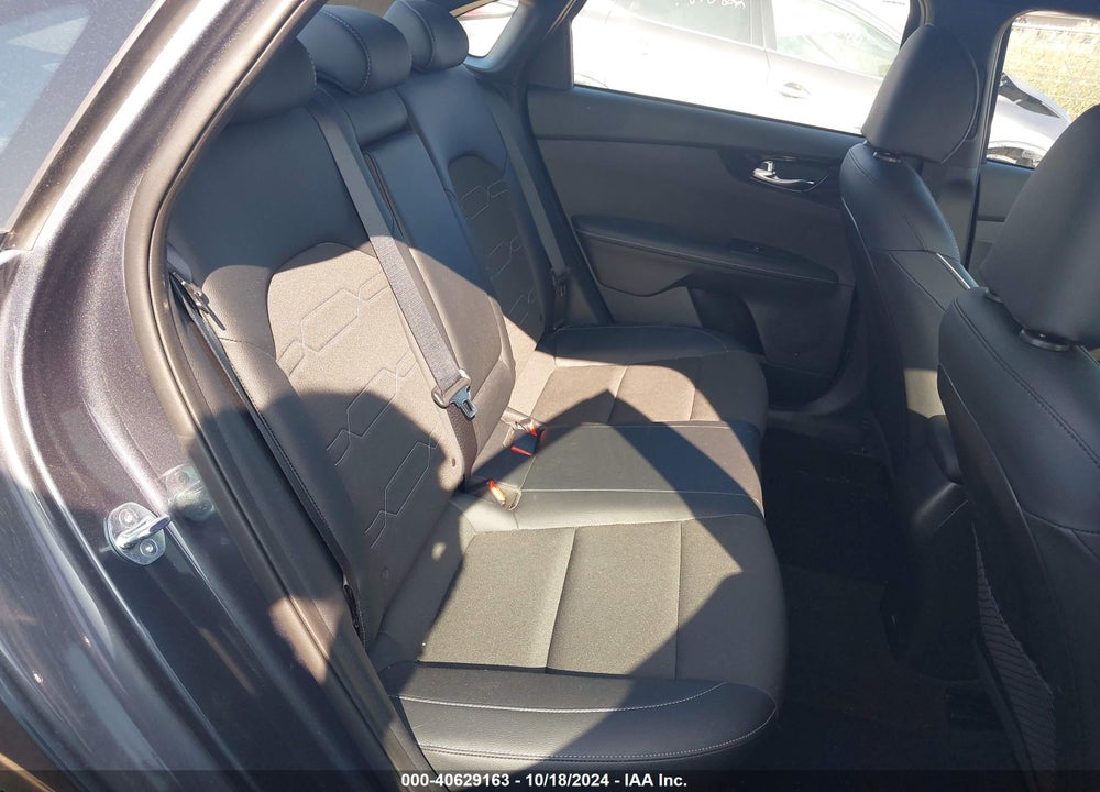 2023 KIA FORTE GT LINE VIN: 3KPF54AD9PE598322