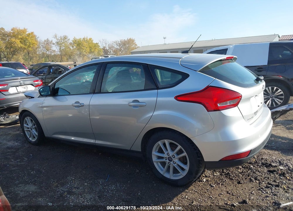 2018 FORD FOCUS SE VIN: 1FADP3K28JL315406