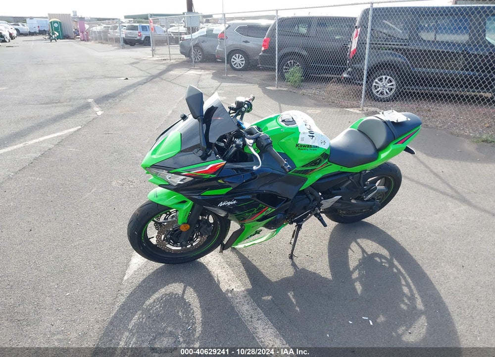 2024 KAWASAKI EX650 P VIN: ML5EXEP10RDAC4388