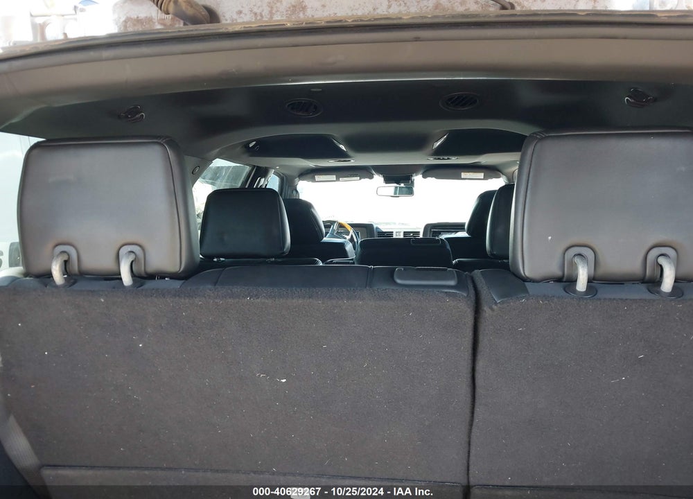 2011 LINCOLN NAVIGATOR VIN: 5LMJJ2J54BEJ05940