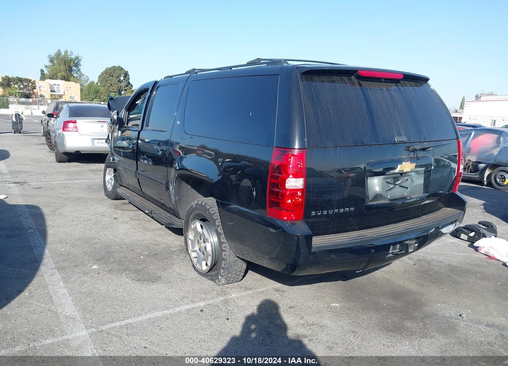 2014 CHEVROLET SUBURBAN 1500 LT VIN: 1GNSKJE73ER156414