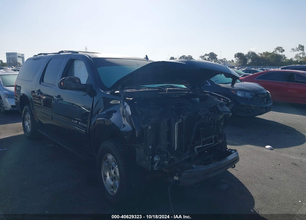 2014 CHEVROLET SUBURBAN 1500 LT VIN: 1GNSKJE73ER156414
