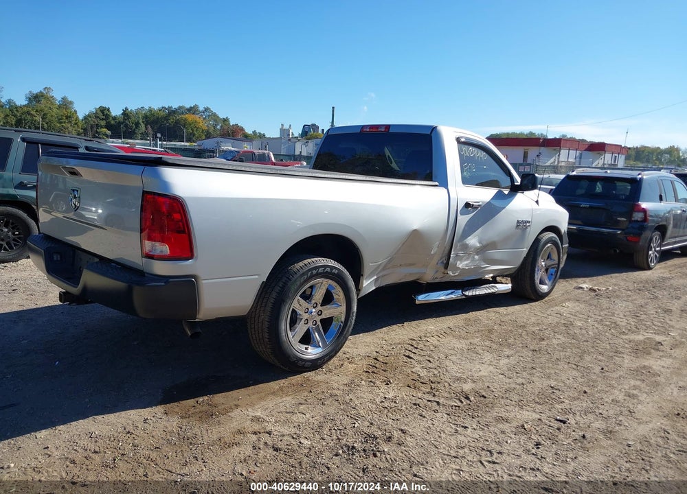 2016 RAM 1500 TRADESMAN VIN: 3C6JR6DG7GG352106