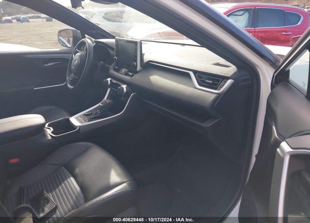 2022 TOYOTA RAV4 HYBRID XSE VIN: 4T3E6RFVXNU088196