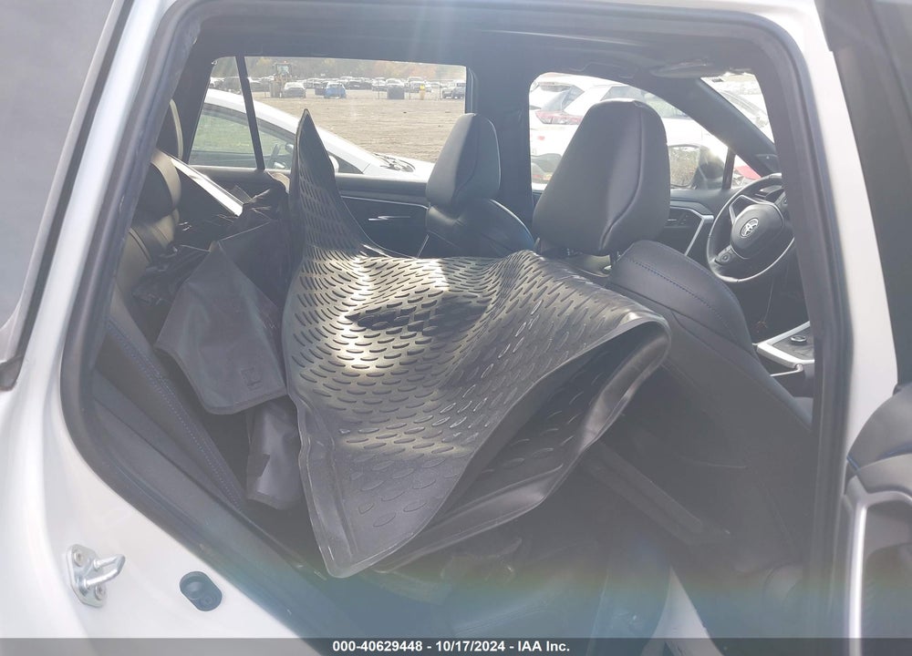 2022 TOYOTA RAV4 HYBRID XSE VIN: 4T3E6RFVXNU088196