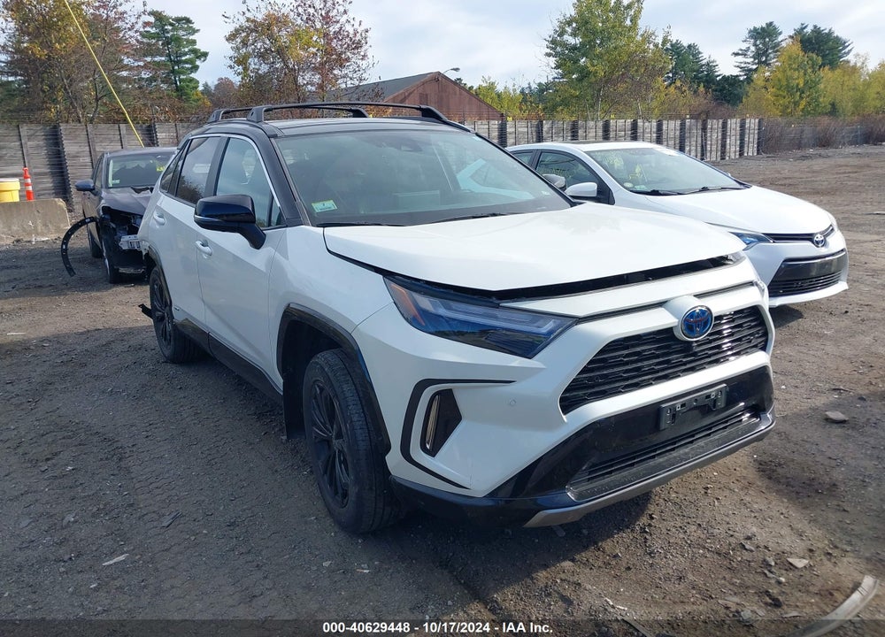 2022 TOYOTA RAV4 HYBRID XSE VIN: 4T3E6RFVXNU088196