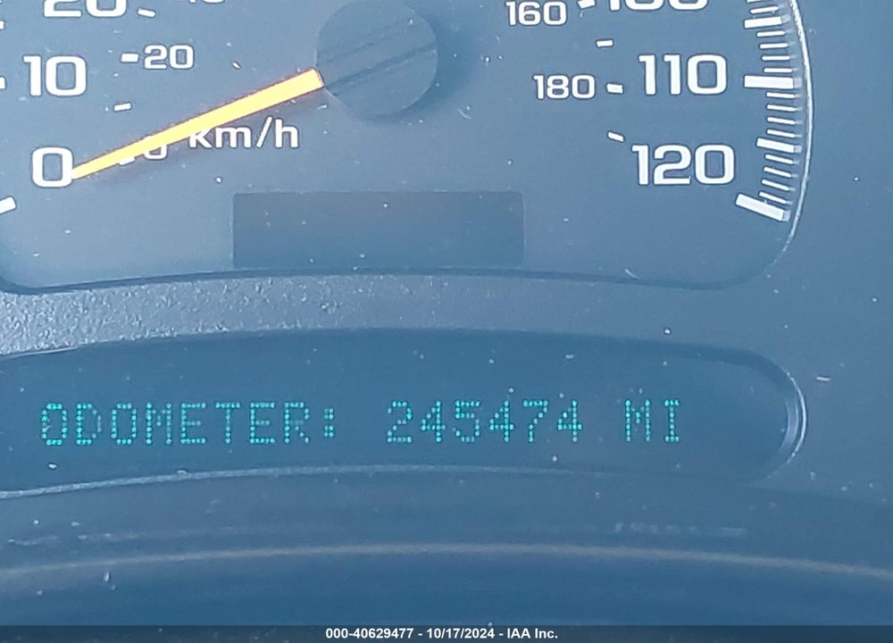 2005 CHEVROLET SUBURBAN 1500 LT VIN: 3GNFK16ZX5G226055