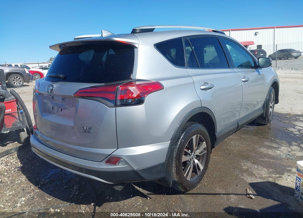 2016 TOYOTA RAV4 XLE VIN: 2T3RFREV8GW476534