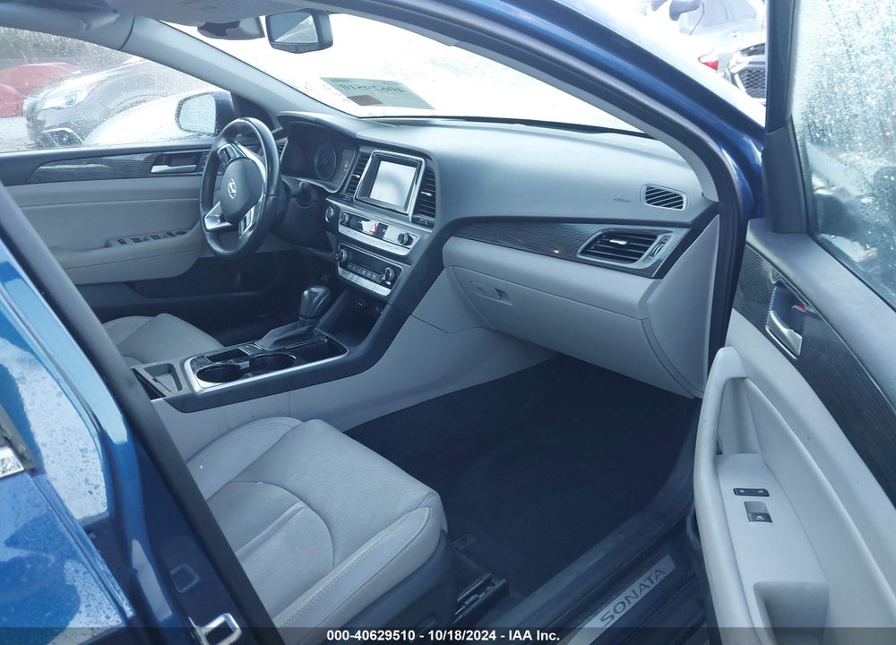 2018 HYUNDAI SONATA LIMITED VIN: 5NPE34AF9JH654779