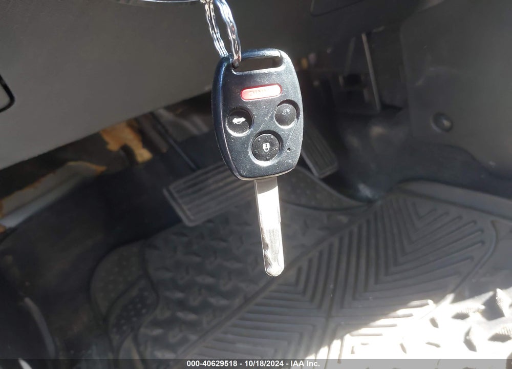 2006 HONDA CR-V EX VIN: JHLRD78856C033181