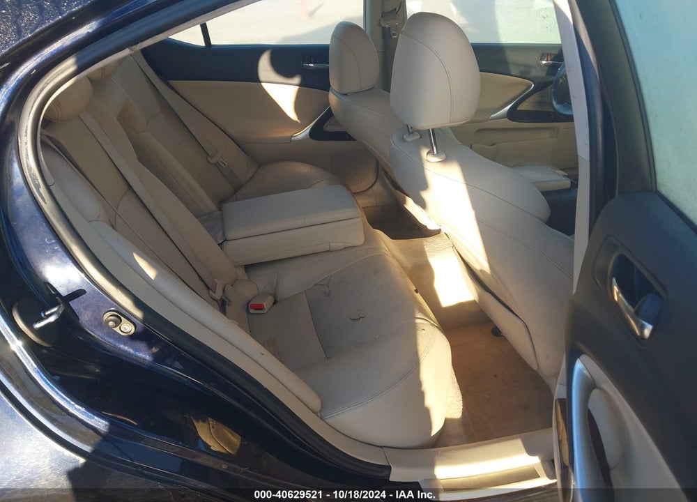 2007 LEXUS IS 250 VIN: JTHBK262572037940